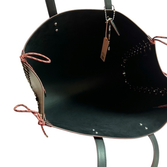 NWT Coachtopia recycled leather tote w/ matching clutch - Picture 5 of 9